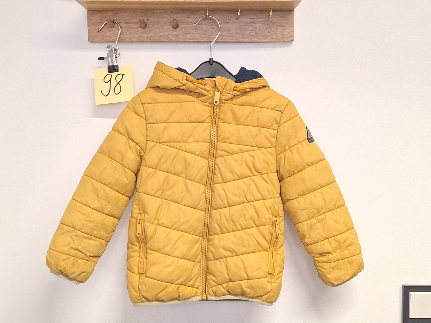 Winterjacke gelb